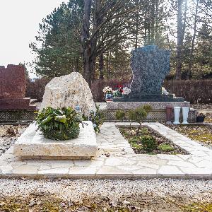 S�reml�kek / Urnafalak